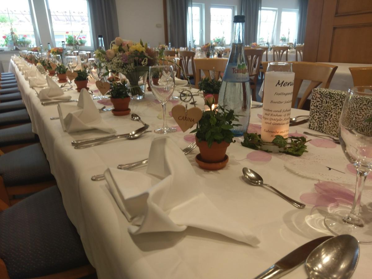 Hotel Alznauer Hof Gomaringen Εξωτερικό φωτογραφία